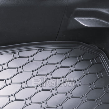 Vasche baule Toyota Yaris III, carrozzeria hatchback, fabbricazione 09.2011 - 08.2020, bagagliaio con pavimento in posizione inferiore | 436068