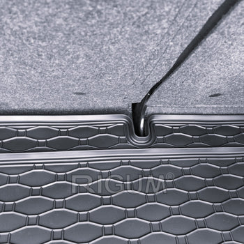 Vasche baule Toyota Yaris III, carrozzeria hatchback, fabbricazione 09.2011 - 08.2020, bagagliaio con pavimento in posizione inferiore | 436068