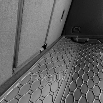 Vasche baule Audi Q3 II Sportback, carrozzeria suv, fabbricazione 09.2019 - presente, bagagliaio con pavimento in posizione inferiore e superiore | 402063