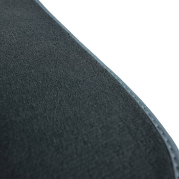 Tappetini auto in moquette (grigio) Volkswagen Golf 5, fabbricazione 06.2007 - 2009, carrozzeria auto famigliare, sistema di fissaggio tondo | 1084954GRAY