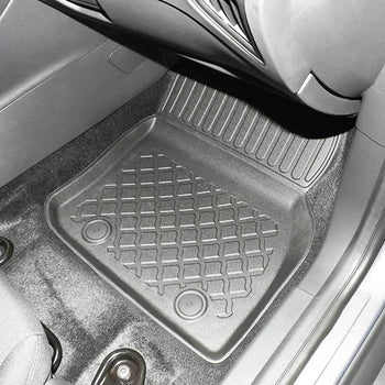 Tappetini auto a vaschetta Ford Focus III, fabbricazione 03.2011 - 08.2018, carrozzeria auto famigliare #2 - 7