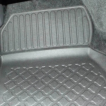 Tappetini auto a vaschetta Ford Focus III, fabbricazione 03.2011 - 08.2018, carrozzeria auto famigliare #2 - 8
