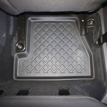 Tappetini auto a vaschetta Ford Focus III, fabbricazione 03.2011 - 08.2018, carrozzeria auto famigliare #2 - 11